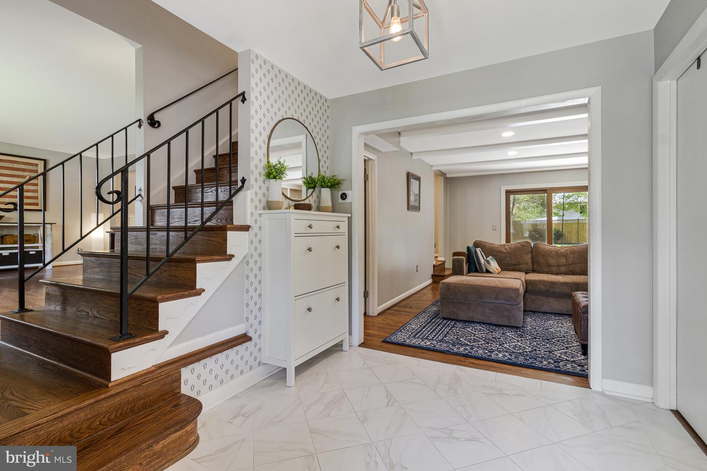 8406 BREWSTER DR, ALEXANDRIA, Virginia 22308, 4 Bedrooms Bedrooms, ,2 BathroomsBathrooms,Residential,For sale,8406 BREWSTER DR,VAFX2242614 MLS # VAFX2242614