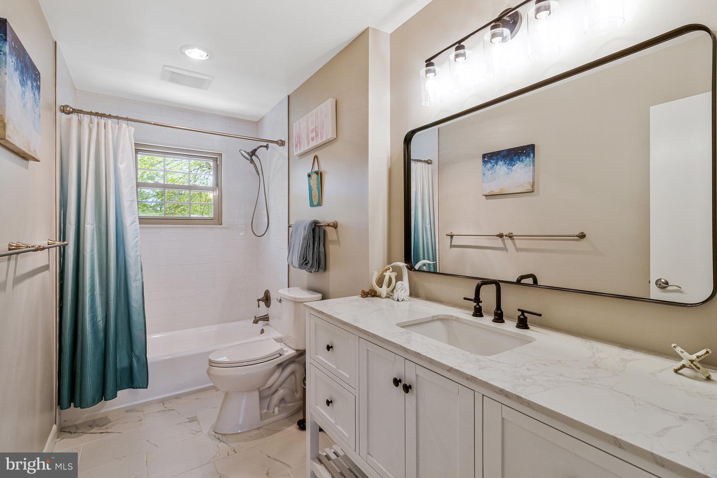 8406 BREWSTER DR, ALEXANDRIA, Virginia 22308, 4 Bedrooms Bedrooms, ,2 BathroomsBathrooms,Residential,For sale,8406 BREWSTER DR,VAFX2242614 MLS # VAFX2242614