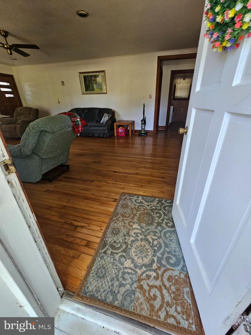161 ELECTRIC AVE, HEATHSVILLE, Virginia 22473, 3 Bedrooms Bedrooms, ,1 BathroomBathrooms,Residential,For sale,161 ELECTRIC AVE,VANV2001612 MLS # VANV2001612