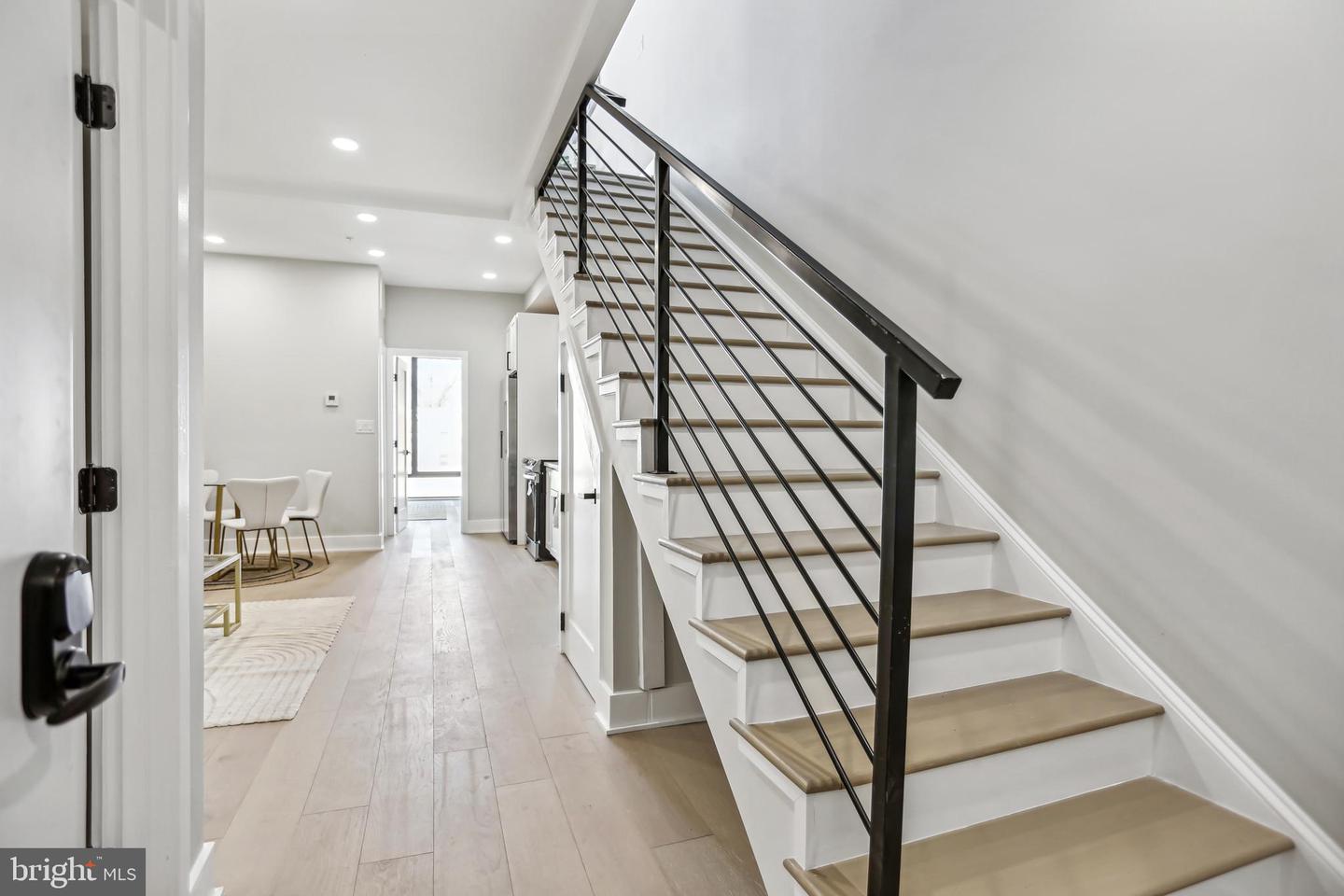 611 KENNEDY ST NW #402, WASHINGTON, District Of Columbia 20011, 3 Bedrooms Bedrooms, ,2 BathroomsBathrooms,Residential,For sale,611 KENNEDY ST NW #402,DCDC2202040 MLS # DCDC2202040