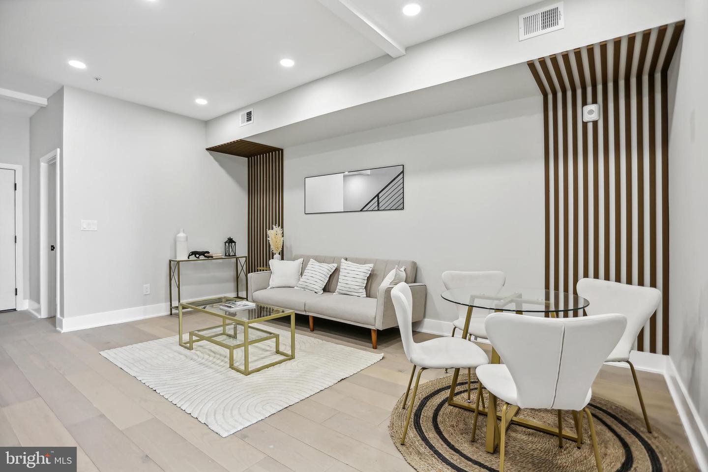 611 KENNEDY ST NW #402, WASHINGTON, District Of Columbia 20011, 3 Bedrooms Bedrooms, ,2 BathroomsBathrooms,Residential,For sale,611 KENNEDY ST NW #402,DCDC2202040 MLS # DCDC2202040
