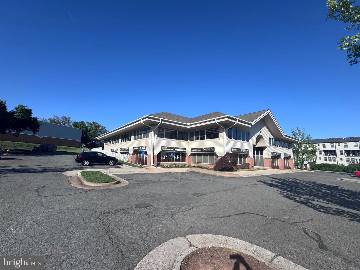 20 PIDGEON HILL DR #208, STERLING, Virginia 20165, ,Land,For sale,20 PIDGEON HILL DR #208,VALO2097546 MLS # VALO2097546