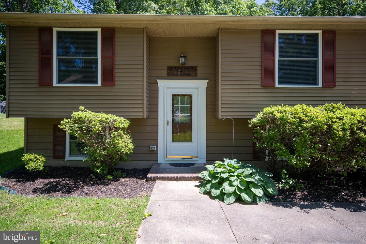 10403 MAGUIRE CT, SPOTSYLVANIA, Virginia 22553, 3 Bedrooms Bedrooms, ,2 BathroomsBathrooms,Residential,For sale,10403 MAGUIRE CT,VASP2026856 MLS # VASP2026856