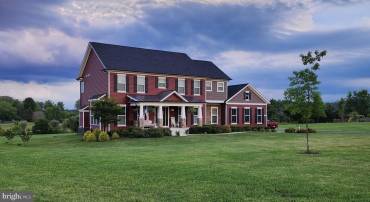115 SADDLE RIDGE LN, FREDERICKSBURG, Virginia 22406, 4 Bedrooms Bedrooms, ,4 BathroomsBathrooms,Residential,For sale,115 SADDLE RIDGE LN,VAST2035198 MLS # VAST2035198