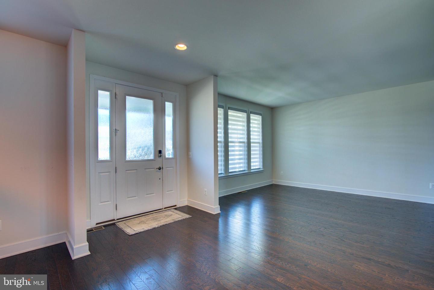 1119 THEMIS ST SE, LEESBURG, Virginia 20175, 5 Bedrooms Bedrooms, ,5 BathroomsBathrooms,Residential,For sale,1119 THEMIS ST SE,VALO2089920 MLS # VALO2089920