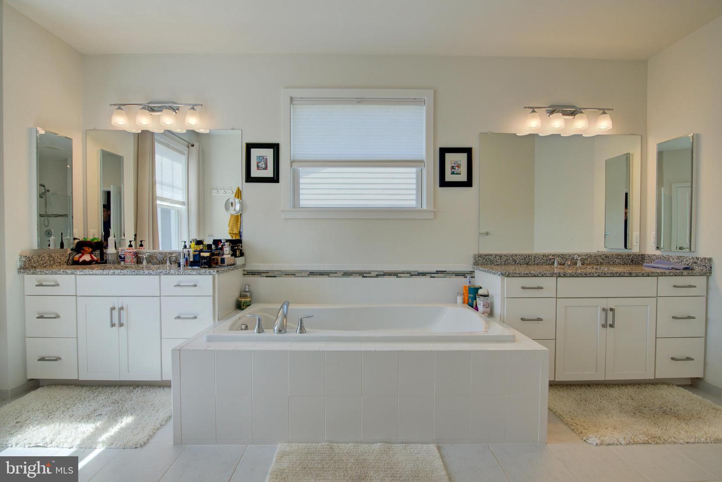 1119 THEMIS ST SE, LEESBURG, Virginia 20175, 5 Bedrooms Bedrooms, ,5 BathroomsBathrooms,Residential,For sale,1119 THEMIS ST SE,VALO2089920 MLS # VALO2089920