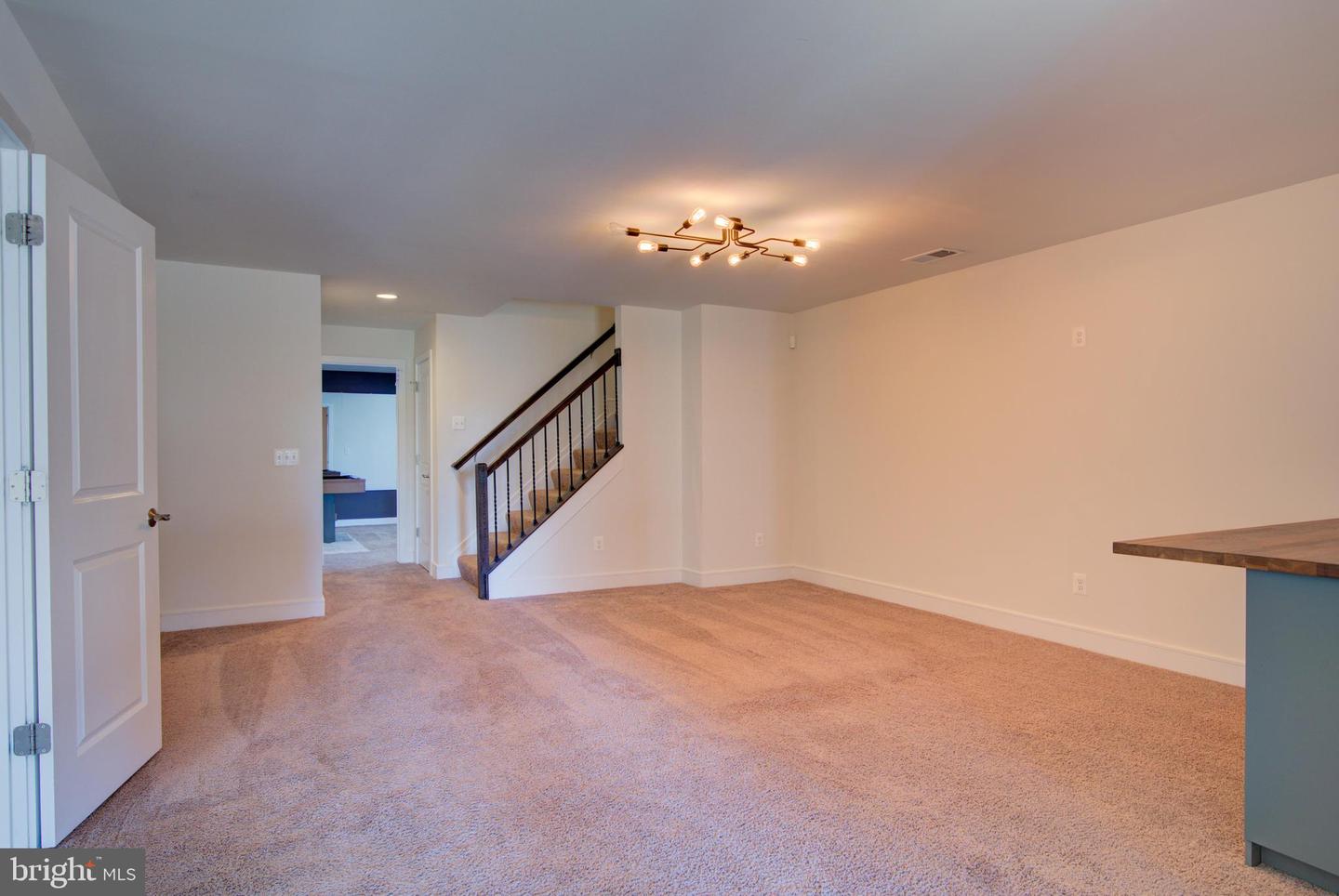 1119 THEMIS ST SE, LEESBURG, Virginia 20175, 5 Bedrooms Bedrooms, ,5 BathroomsBathrooms,Residential,For sale,1119 THEMIS ST SE,VALO2089920 MLS # VALO2089920
