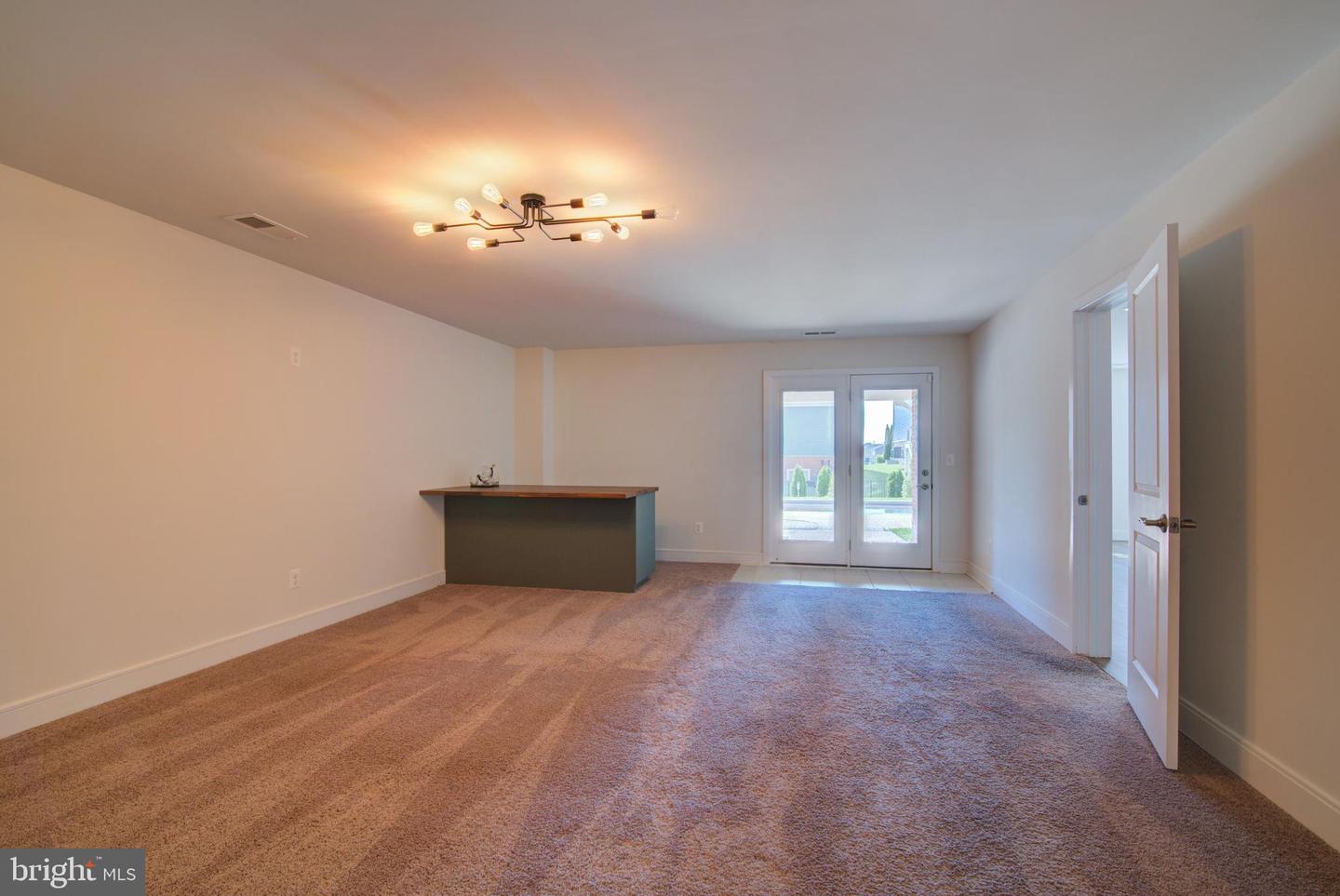 1119 THEMIS ST SE, LEESBURG, Virginia 20175, 5 Bedrooms Bedrooms, ,5 BathroomsBathrooms,Residential,For sale,1119 THEMIS ST SE,VALO2089920 MLS # VALO2089920