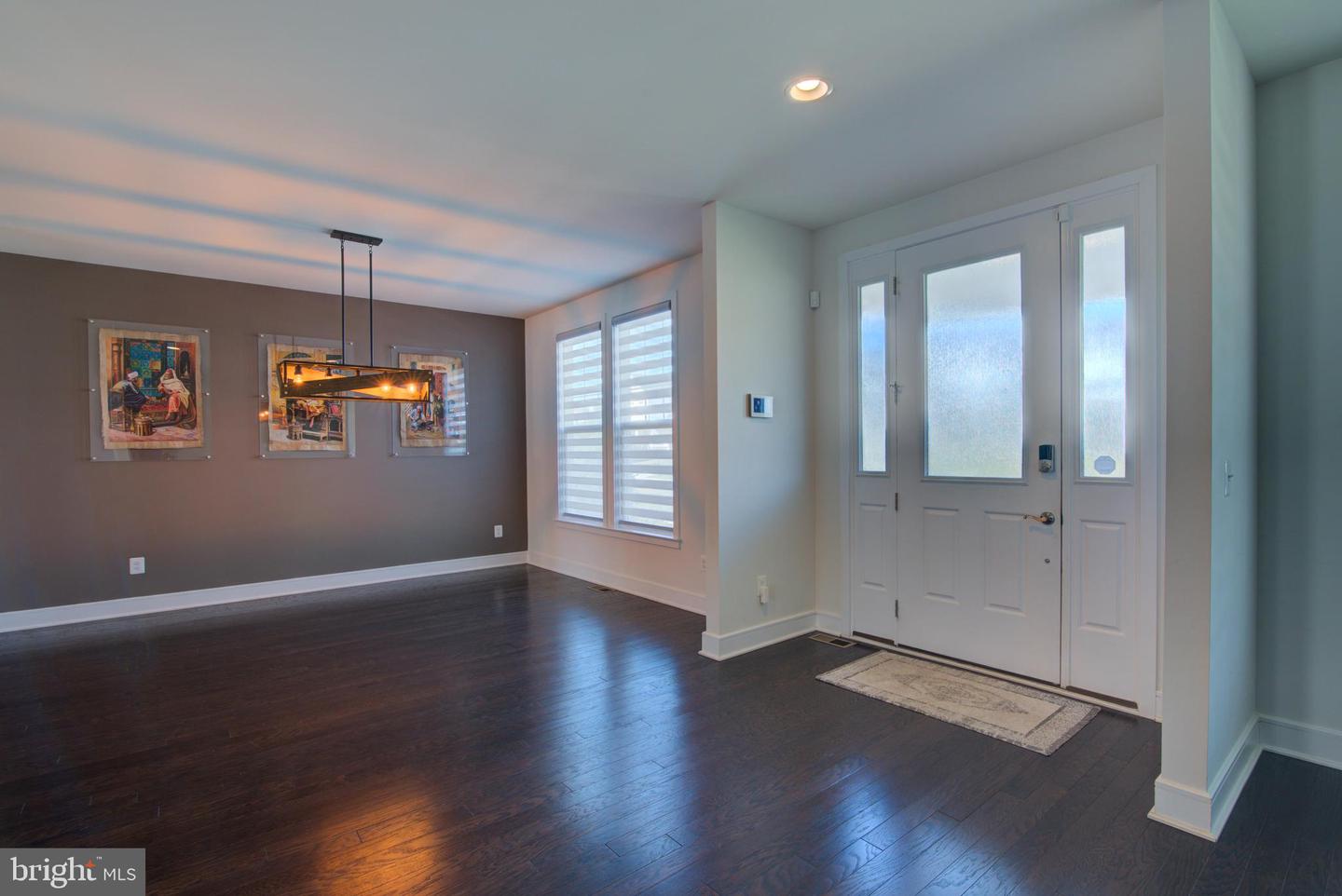 1119 THEMIS ST SE, LEESBURG, Virginia 20175, 5 Bedrooms Bedrooms, ,5 BathroomsBathrooms,Residential,For sale,1119 THEMIS ST SE,VALO2089920 MLS # VALO2089920