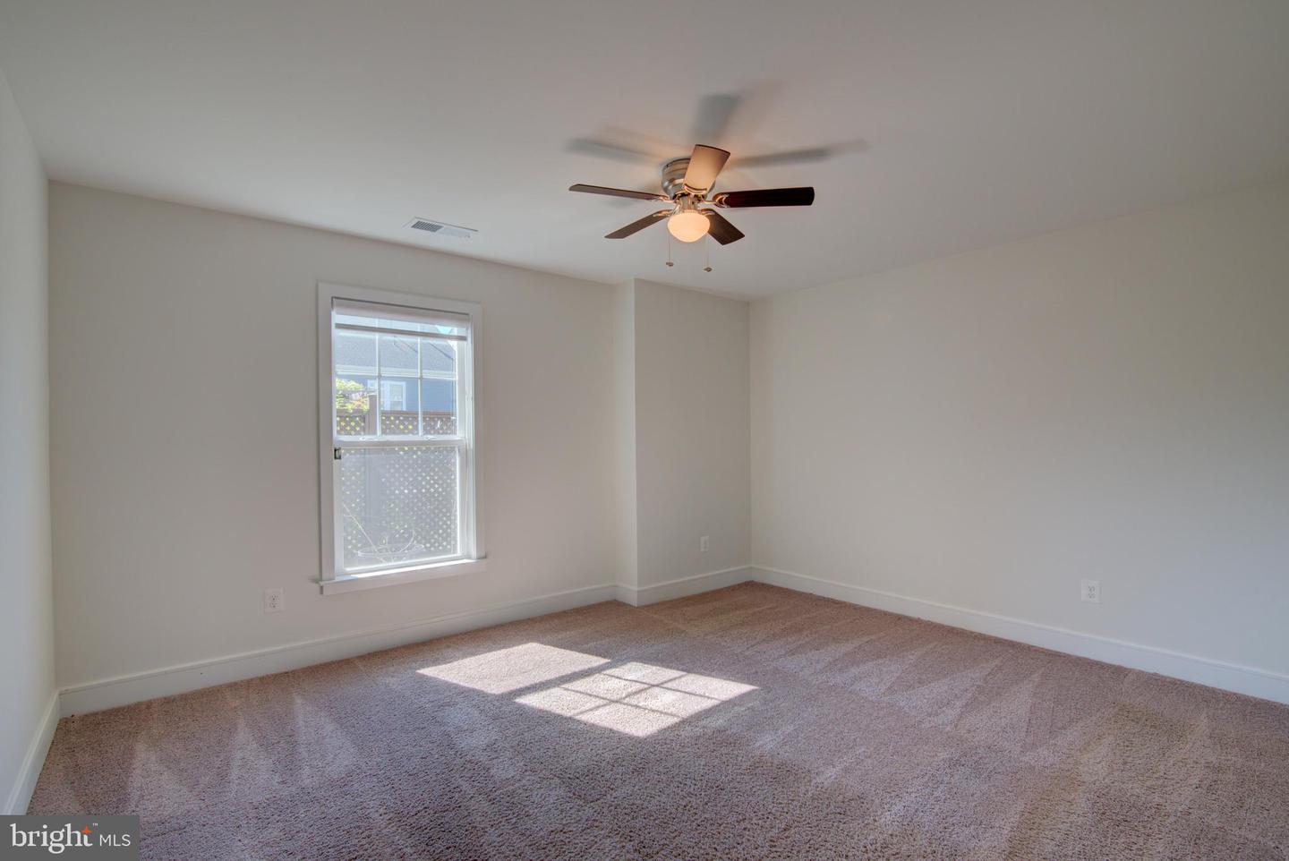 1119 THEMIS ST SE, LEESBURG, Virginia 20175, 5 Bedrooms Bedrooms, ,5 BathroomsBathrooms,Residential,For sale,1119 THEMIS ST SE,VALO2089920 MLS # VALO2089920