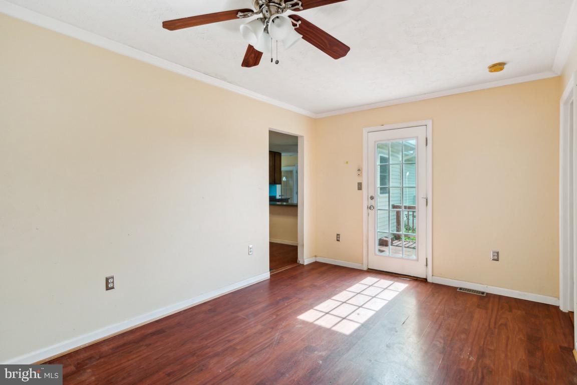6621 SCHOOLHOUSE RD, BEALETON, Virginia 22712, 4 Bedrooms Bedrooms, ,3 BathroomsBathrooms,Residential,For sale,6621 SCHOOLHOUSE RD,VAFQ2015662 MLS # VAFQ2015662
