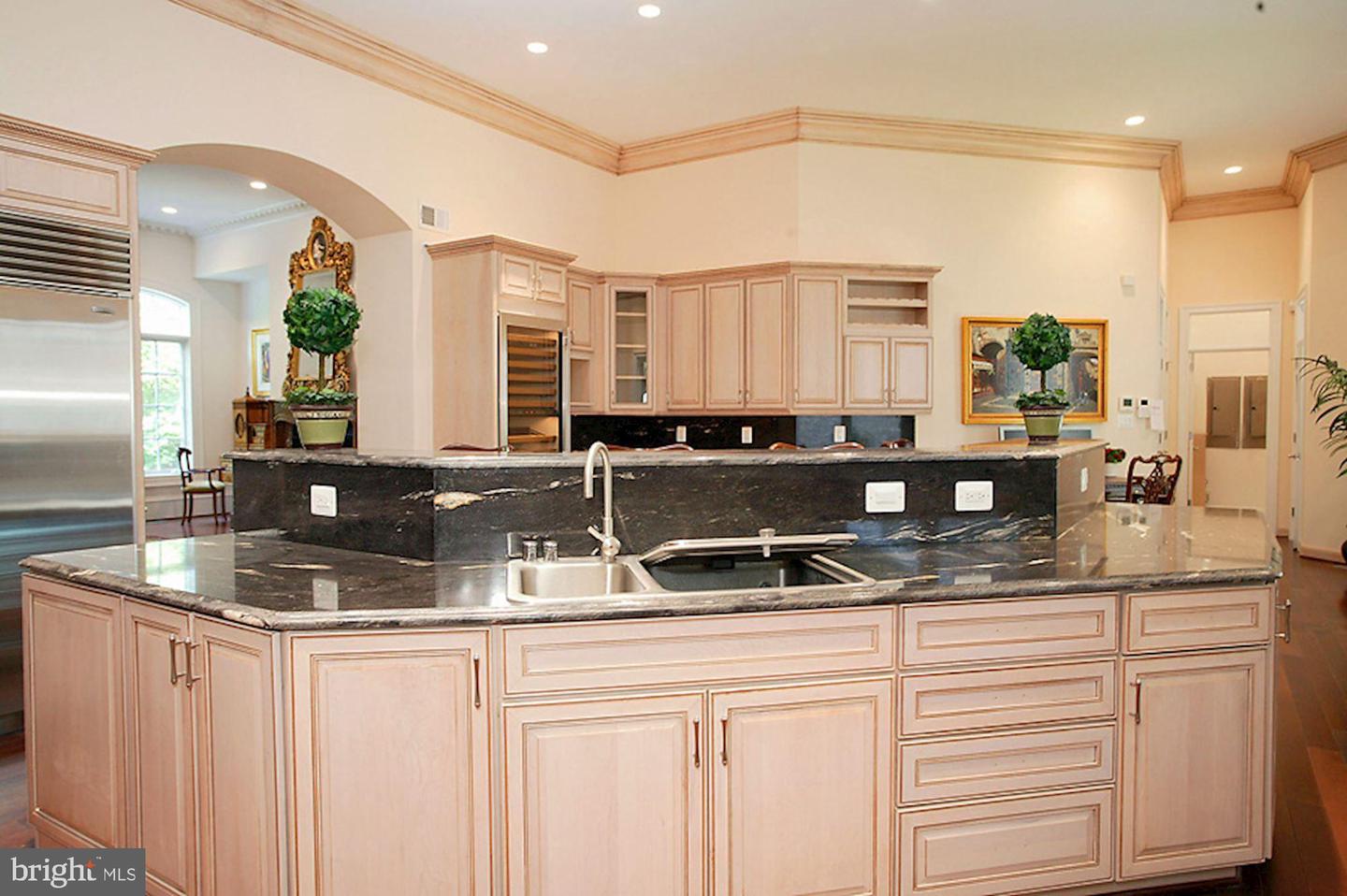 1347 KIRBY RD, MCLEAN, Virginia 22101, 7 Bedrooms Bedrooms, ,7 BathroomsBathrooms,Residential,For sale,1347 KIRBY RD,VAFX2225480 MLS # VAFX2225480