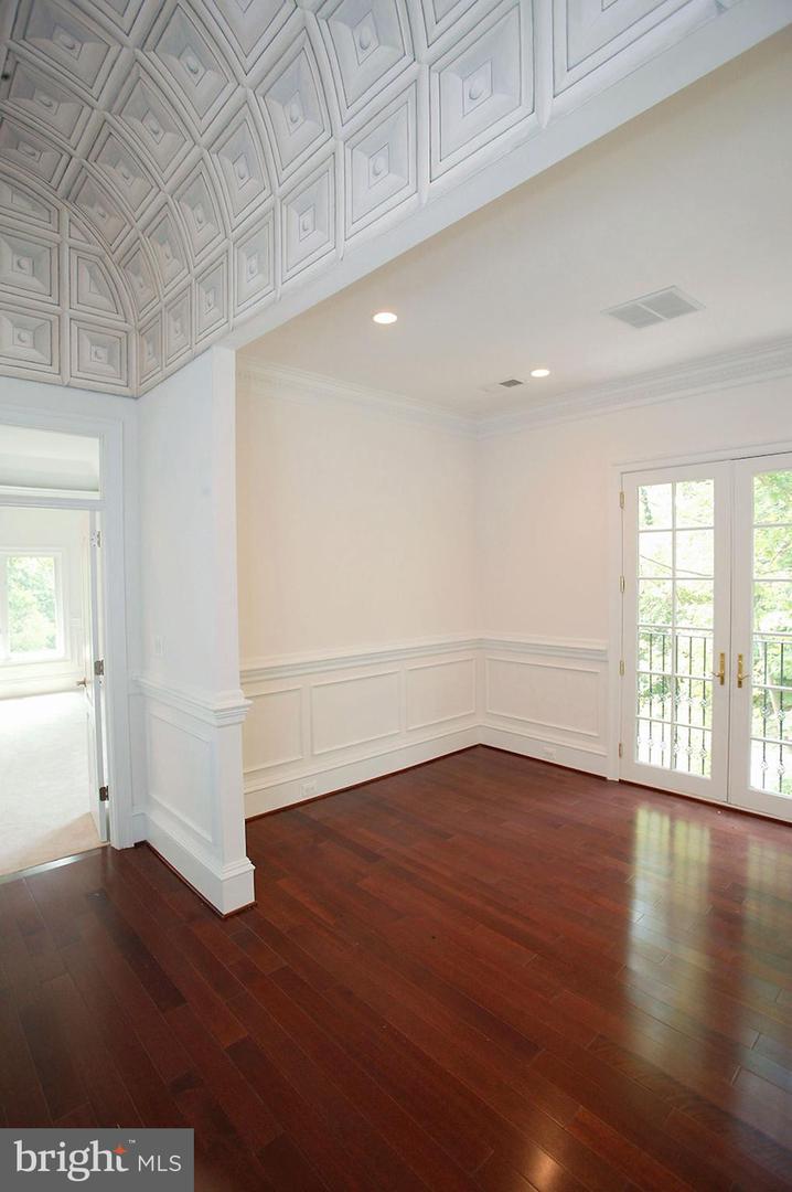 1347 KIRBY RD, MCLEAN, Virginia 22101, 7 Bedrooms Bedrooms, ,7 BathroomsBathrooms,Residential,For sale,1347 KIRBY RD,VAFX2225480 MLS # VAFX2225480