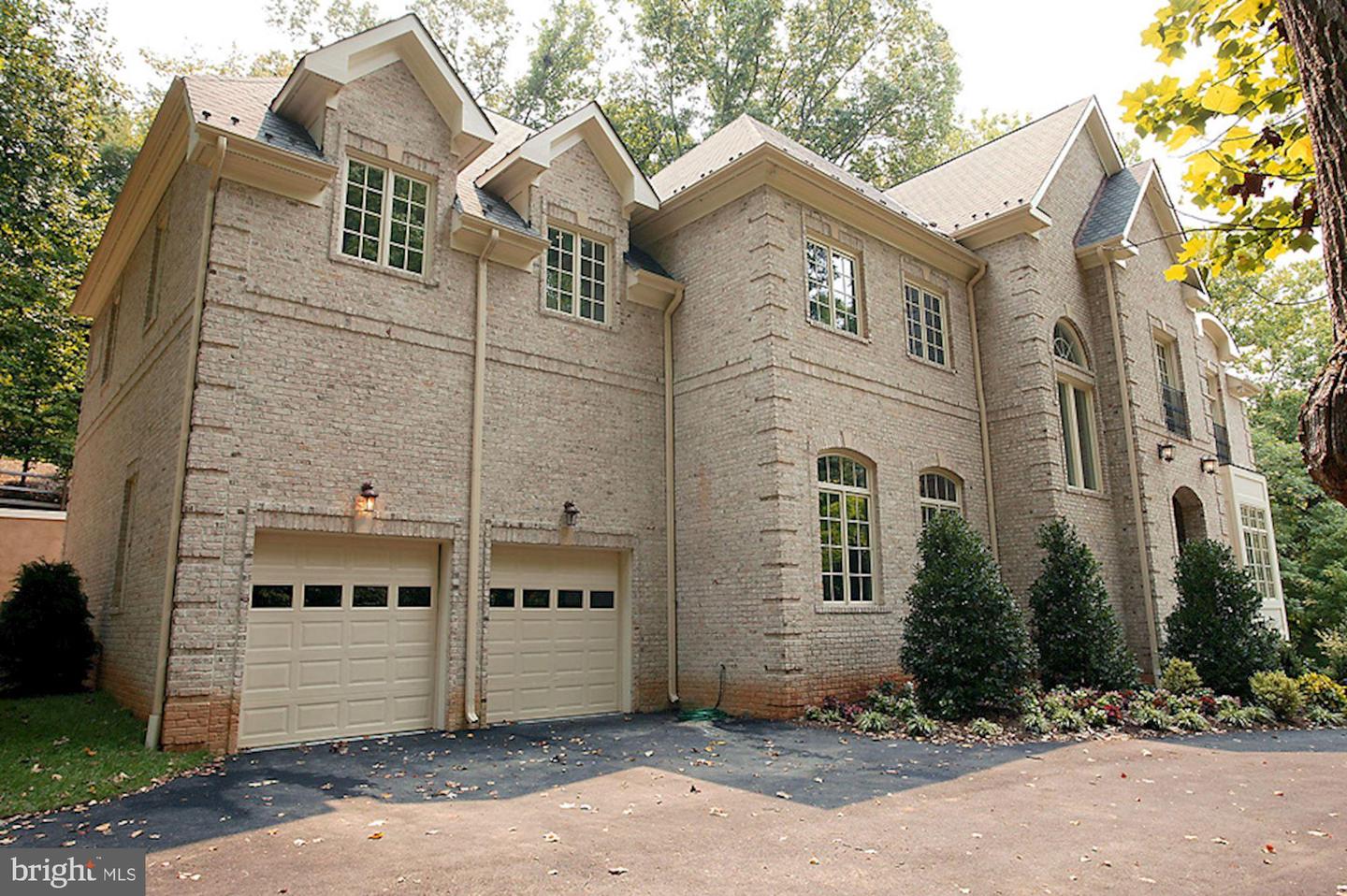 1347 KIRBY RD, MCLEAN, Virginia 22101, 7 Bedrooms Bedrooms, ,7 BathroomsBathrooms,Residential,For sale,1347 KIRBY RD,VAFX2225480 MLS # VAFX2225480