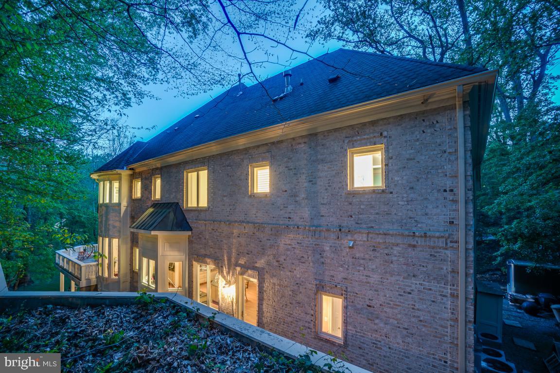 1347 KIRBY RD, MCLEAN, Virginia 22101, 7 Bedrooms Bedrooms, ,7 BathroomsBathrooms,Residential,For sale,1347 KIRBY RD,VAFX2225480 MLS # VAFX2225480