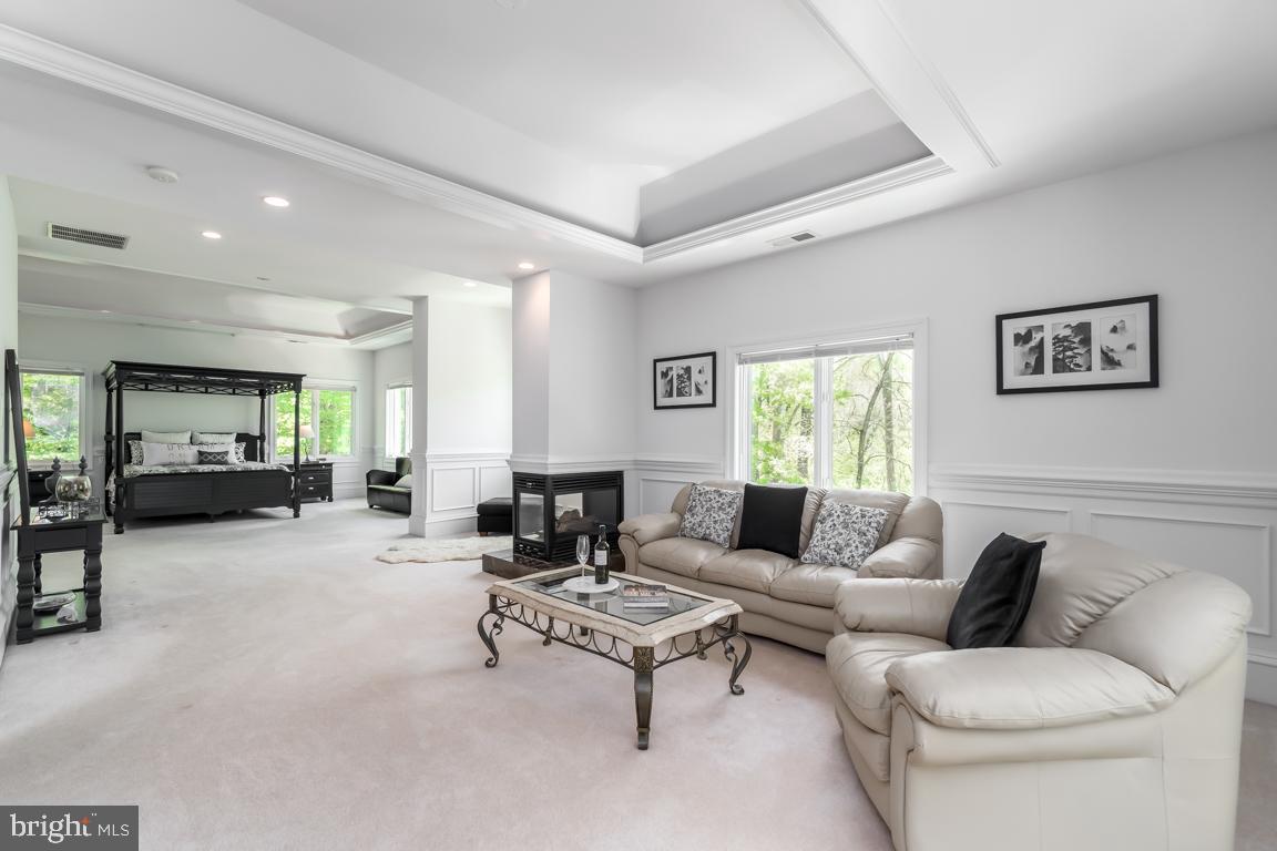 1347 KIRBY RD, MCLEAN, Virginia 22101, 7 Bedrooms Bedrooms, ,7 BathroomsBathrooms,Residential,For sale,1347 KIRBY RD,VAFX2225480 MLS # VAFX2225480