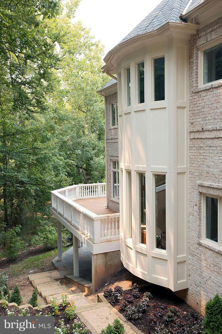 1347 KIRBY RD, MCLEAN, Virginia 22101, 7 Bedrooms Bedrooms, ,7 BathroomsBathrooms,Residential,For sale,1347 KIRBY RD,VAFX2225480 MLS # VAFX2225480