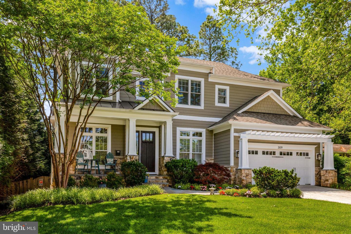 309 CHARLES ST SE, VIENNA, Virginia 22180, 6 Bedrooms Bedrooms, ,5 BathroomsBathrooms,Residential,For sale,309 CHARLES ST SE,VAFX2227818 MLS # VAFX2227818
