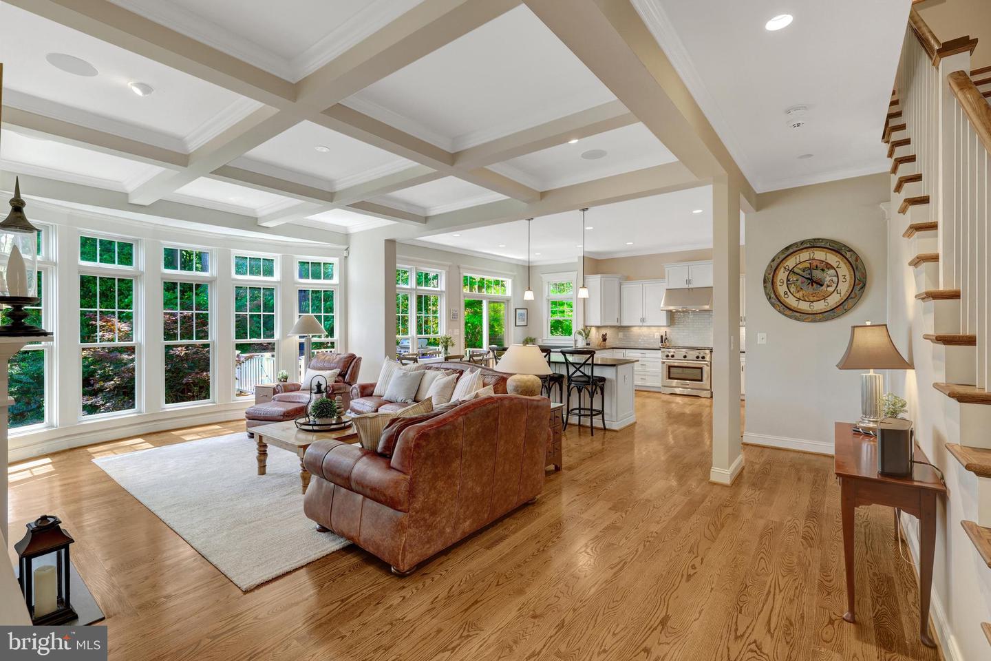309 CHARLES ST SE, VIENNA, Virginia 22180, 6 Bedrooms Bedrooms, ,5 BathroomsBathrooms,Residential,For sale,309 CHARLES ST SE,VAFX2227818 MLS # VAFX2227818