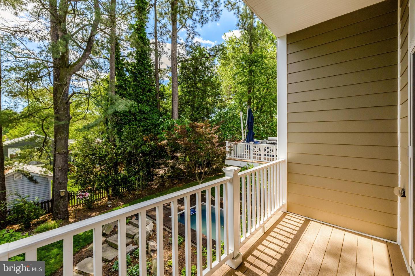 309 CHARLES ST SE, VIENNA, Virginia 22180, 6 Bedrooms Bedrooms, ,5 BathroomsBathrooms,Residential,For sale,309 CHARLES ST SE,VAFX2227818 MLS # VAFX2227818