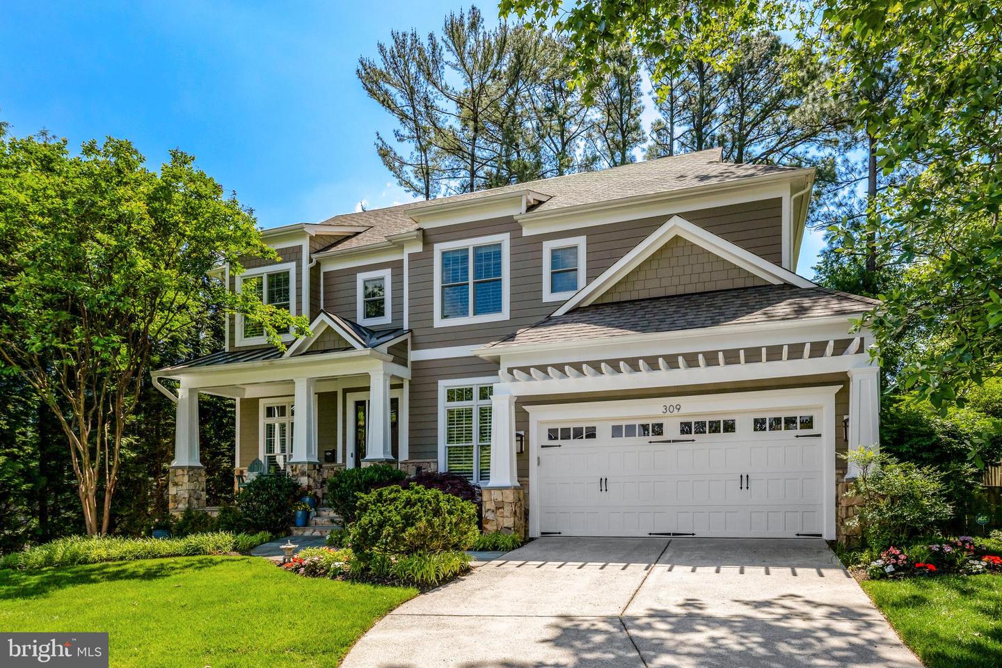 309 CHARLES ST SE, VIENNA, Virginia 22180, 6 Bedrooms Bedrooms, ,5 BathroomsBathrooms,Residential,For sale,309 CHARLES ST SE,VAFX2227818 MLS # VAFX2227818