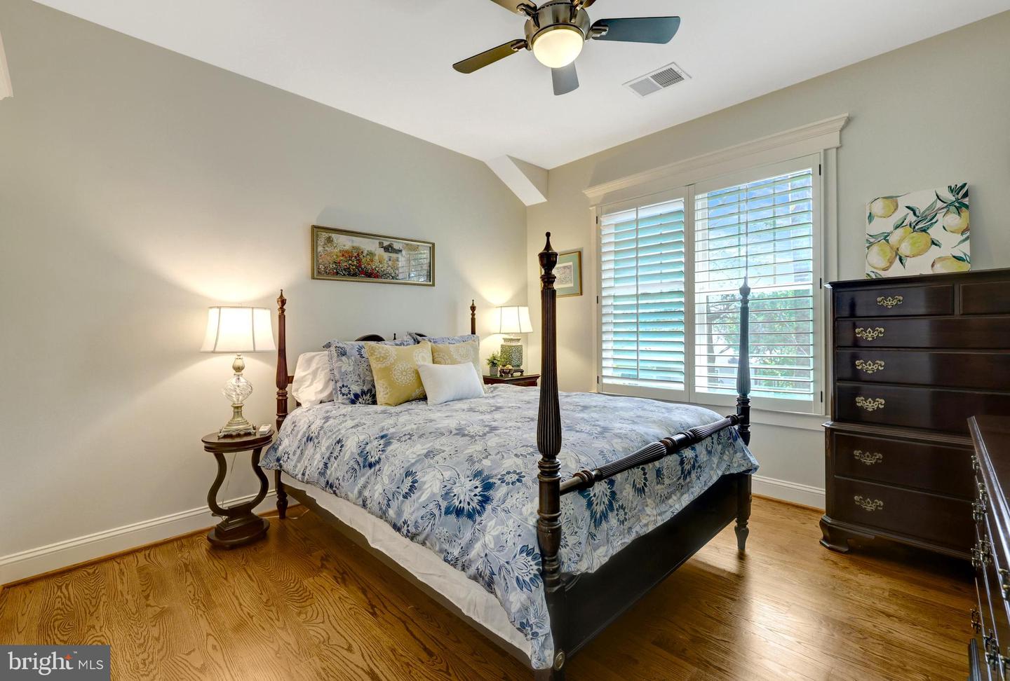 309 CHARLES ST SE, VIENNA, Virginia 22180, 6 Bedrooms Bedrooms, ,5 BathroomsBathrooms,Residential,For sale,309 CHARLES ST SE,VAFX2227818 MLS # VAFX2227818