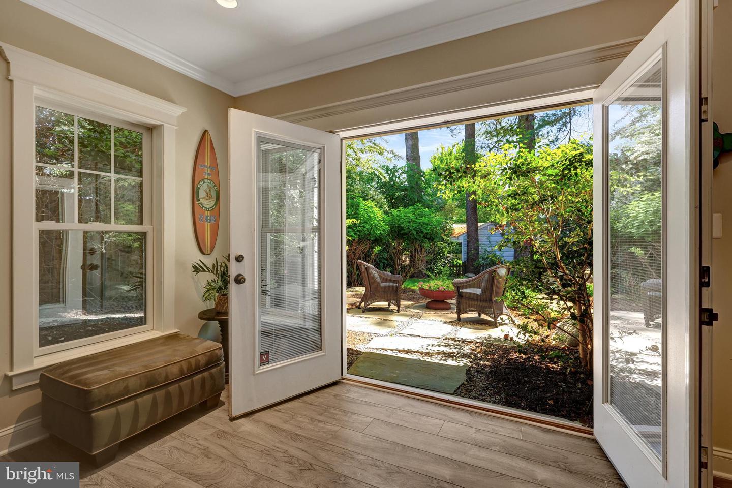 309 CHARLES ST SE, VIENNA, Virginia 22180, 6 Bedrooms Bedrooms, ,5 BathroomsBathrooms,Residential,For sale,309 CHARLES ST SE,VAFX2227818 MLS # VAFX2227818