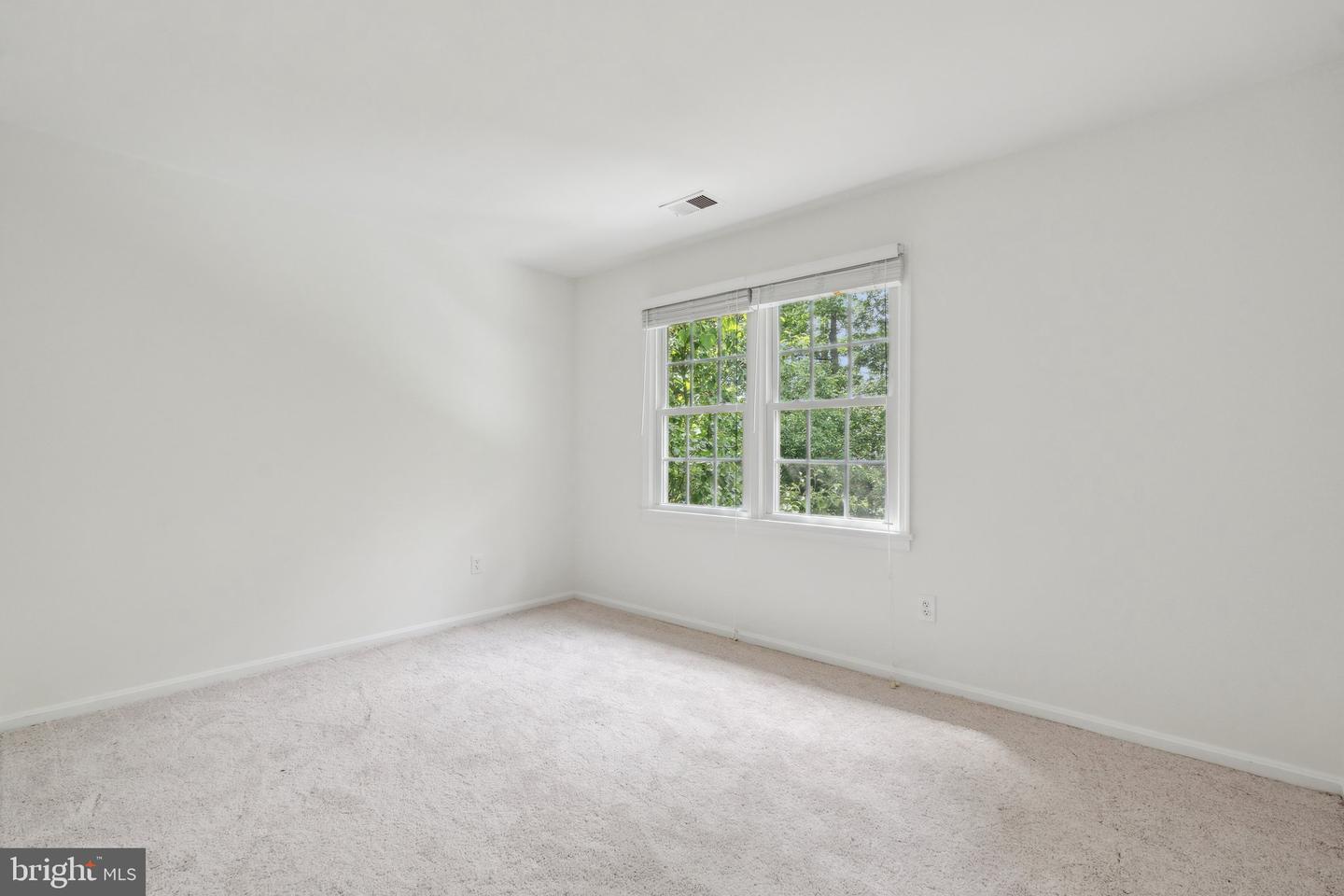 12564 QUINCY ADAMS CT, HERNDON, Virginia 20171, 5 Bedrooms Bedrooms, ,3 BathroomsBathrooms,Residential,For sale,12564 QUINCY ADAMS CT,VAFX2228360 MLS # VAFX2228360