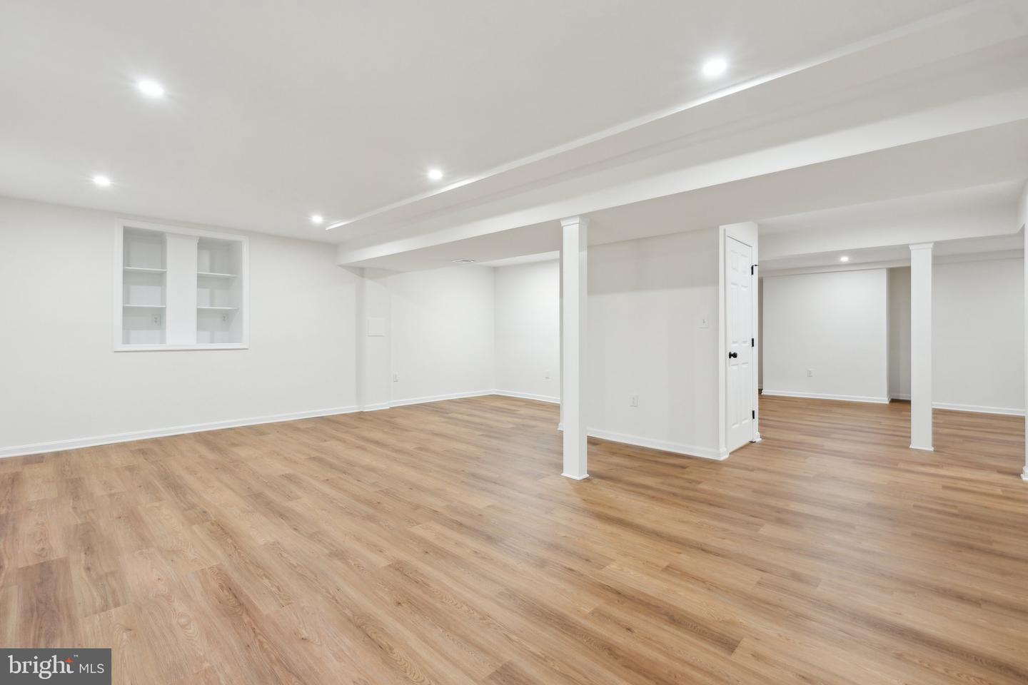 12564 QUINCY ADAMS CT, HERNDON, Virginia 20171, 5 Bedrooms Bedrooms, ,3 BathroomsBathrooms,Residential,For sale,12564 QUINCY ADAMS CT,VAFX2228360 MLS # VAFX2228360