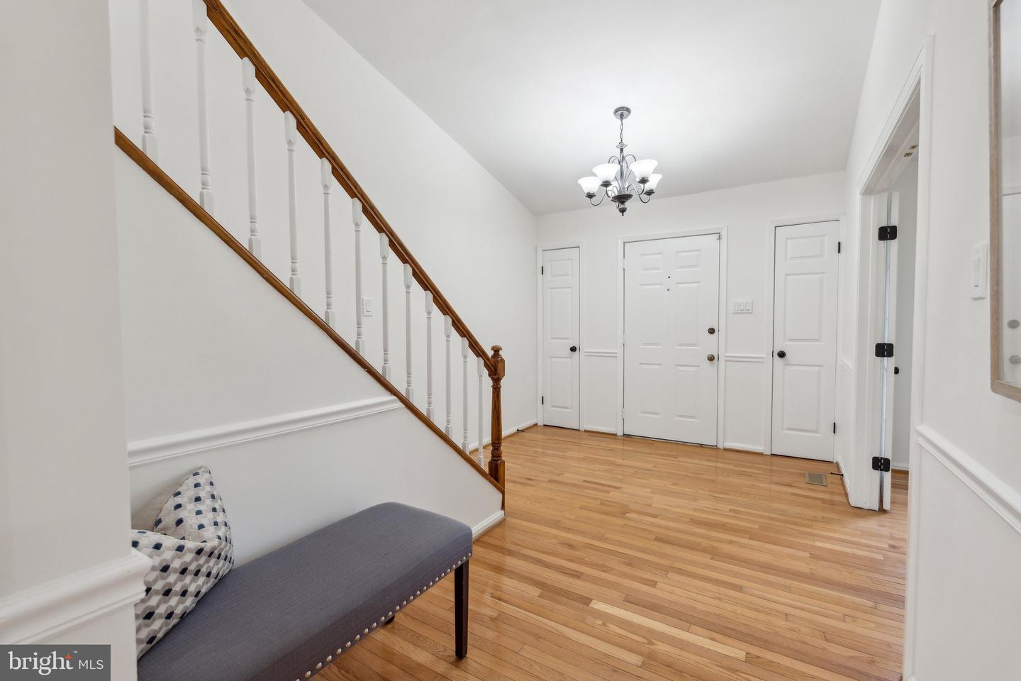 12564 QUINCY ADAMS CT, HERNDON, Virginia 20171, 5 Bedrooms Bedrooms, ,3 BathroomsBathrooms,Residential,For sale,12564 QUINCY ADAMS CT,VAFX2228360 MLS # VAFX2228360