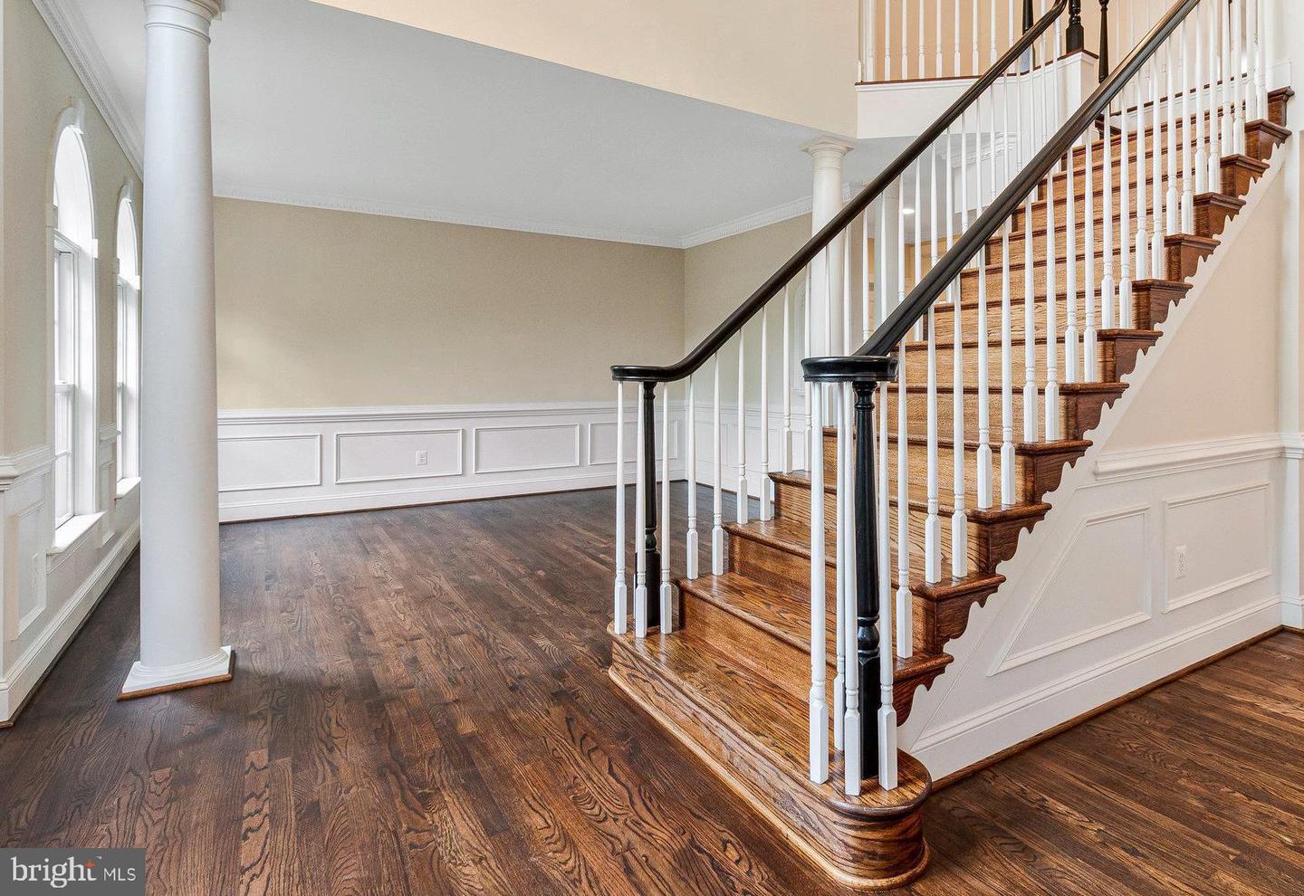 2504 SHERWOOD HALL LN, ALEXANDRIA, Virginia 22306, 5 Bedrooms Bedrooms, ,4 BathroomsBathrooms,Residential,For sale,2504 SHERWOOD HALL LN,VAFX2230476 MLS # VAFX2230476