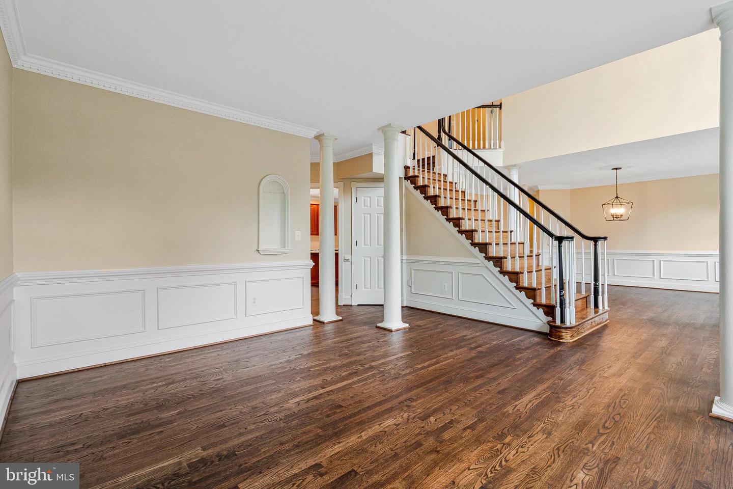 2504 SHERWOOD HALL LN, ALEXANDRIA, Virginia 22306, 5 Bedrooms Bedrooms, ,4 BathroomsBathrooms,Residential,For sale,2504 SHERWOOD HALL LN,VAFX2230476 MLS # VAFX2230476