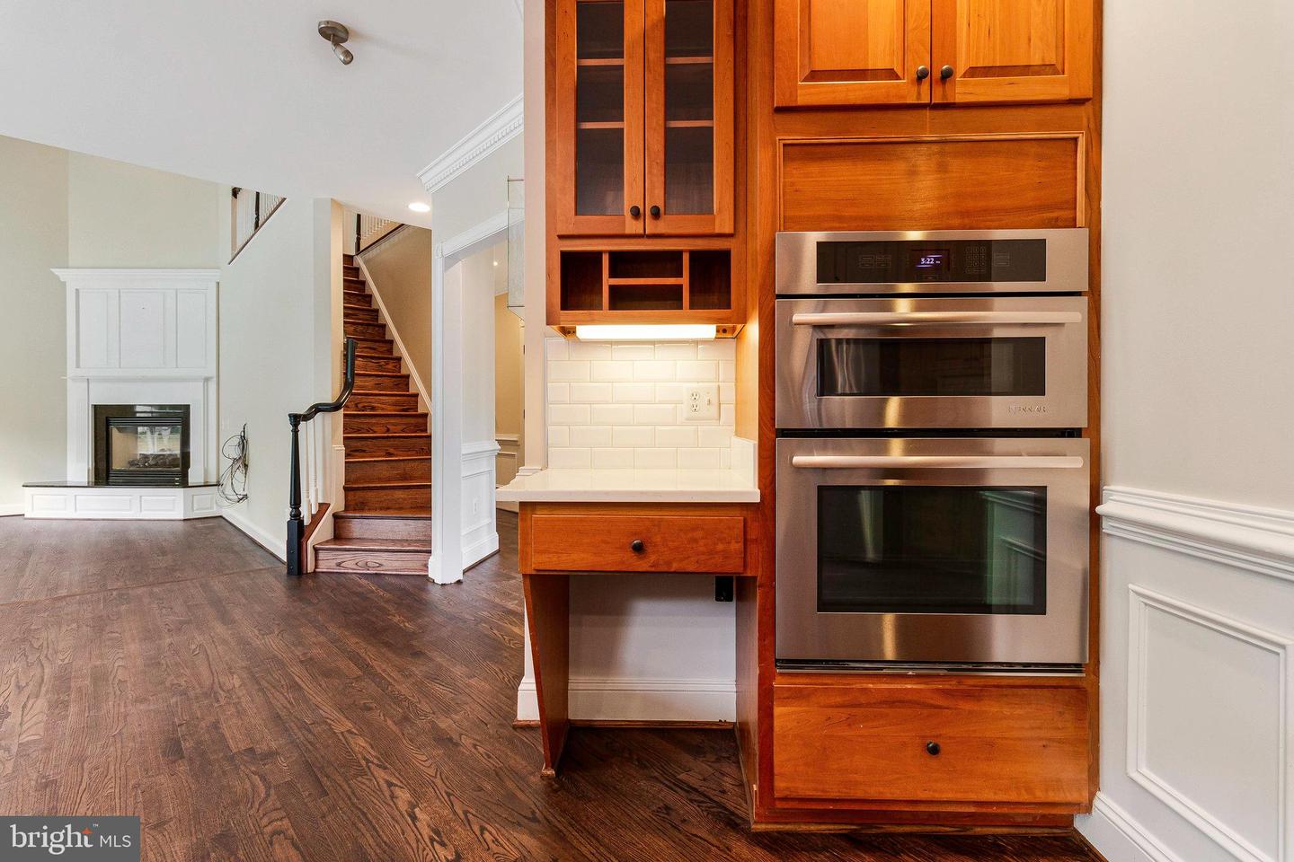 2504 SHERWOOD HALL LN, ALEXANDRIA, Virginia 22306, 5 Bedrooms Bedrooms, ,4 BathroomsBathrooms,Residential,For sale,2504 SHERWOOD HALL LN,VAFX2230476 MLS # VAFX2230476