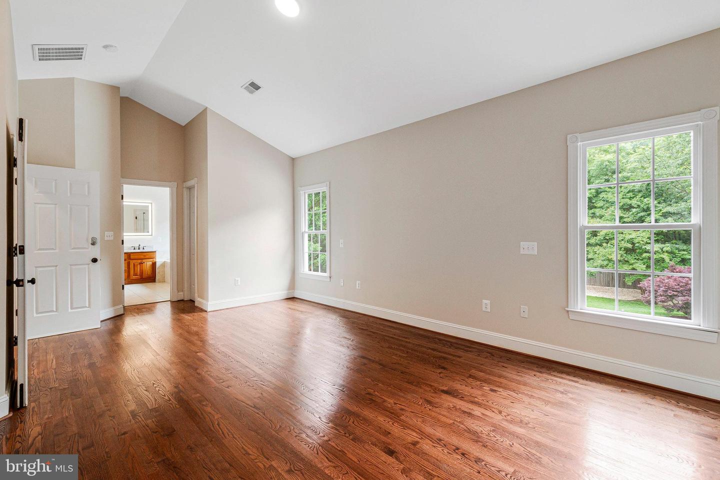 2504 SHERWOOD HALL LN, ALEXANDRIA, Virginia 22306, 5 Bedrooms Bedrooms, ,4 BathroomsBathrooms,Residential,For sale,2504 SHERWOOD HALL LN,VAFX2230476 MLS # VAFX2230476