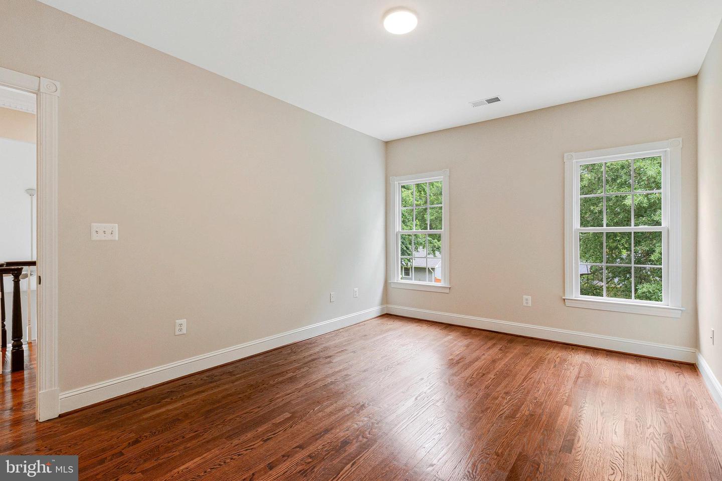2504 SHERWOOD HALL LN, ALEXANDRIA, Virginia 22306, 5 Bedrooms Bedrooms, ,4 BathroomsBathrooms,Residential,For sale,2504 SHERWOOD HALL LN,VAFX2230476 MLS # VAFX2230476