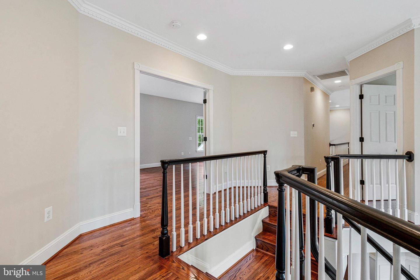 2504 SHERWOOD HALL LN, ALEXANDRIA, Virginia 22306, 5 Bedrooms Bedrooms, ,4 BathroomsBathrooms,Residential,For sale,2504 SHERWOOD HALL LN,VAFX2230476 MLS # VAFX2230476