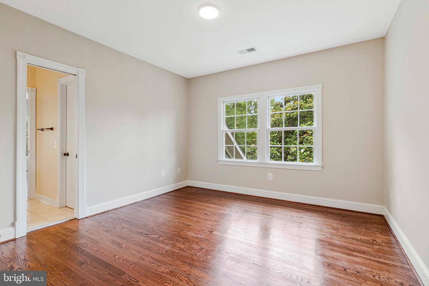 2504 SHERWOOD HALL LN, ALEXANDRIA, Virginia 22306, 5 Bedrooms Bedrooms, ,4 BathroomsBathrooms,Residential,For sale,2504 SHERWOOD HALL LN,VAFX2230476 MLS # VAFX2230476