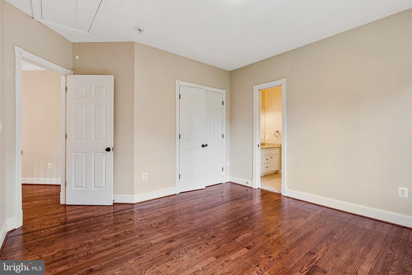 2504 SHERWOOD HALL LN, ALEXANDRIA, Virginia 22306, 5 Bedrooms Bedrooms, ,4 BathroomsBathrooms,Residential,For sale,2504 SHERWOOD HALL LN,VAFX2230476 MLS # VAFX2230476