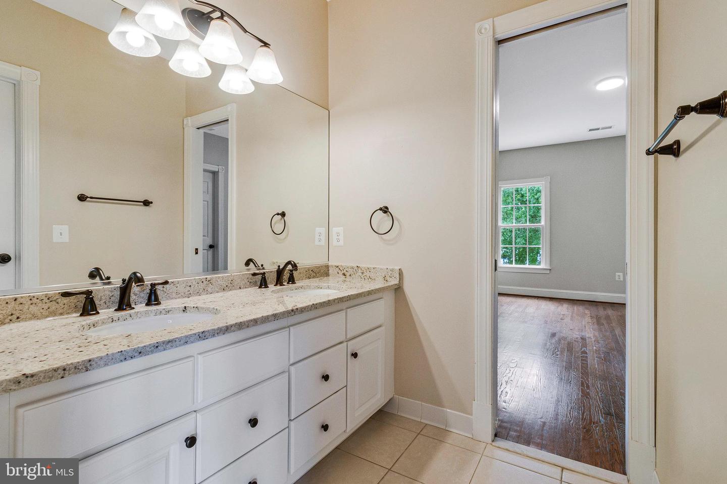 2504 SHERWOOD HALL LN, ALEXANDRIA, Virginia 22306, 5 Bedrooms Bedrooms, ,4 BathroomsBathrooms,Residential,For sale,2504 SHERWOOD HALL LN,VAFX2230476 MLS # VAFX2230476