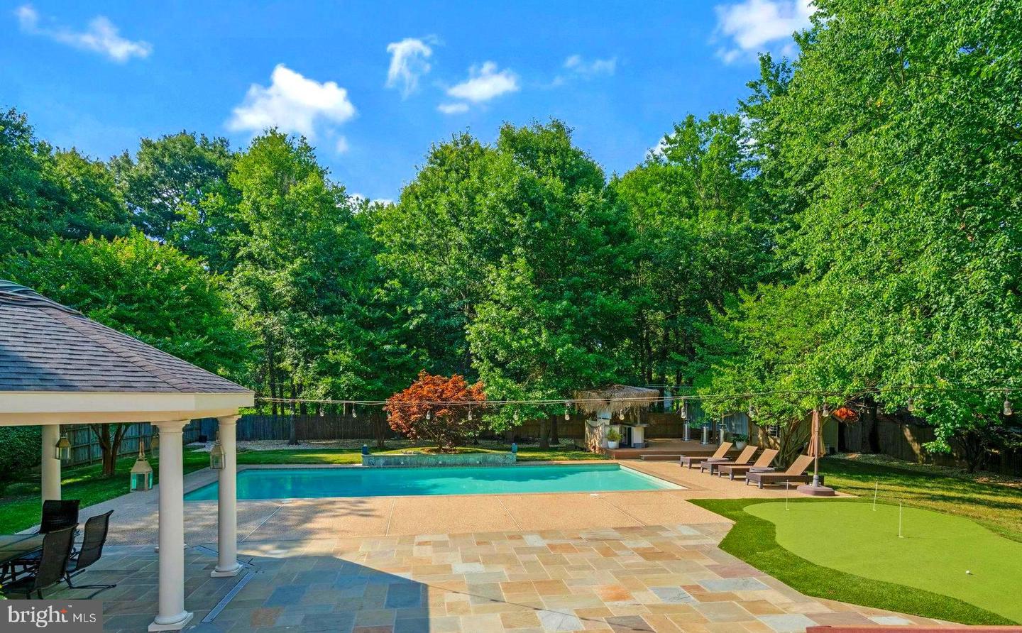 2504 SHERWOOD HALL LN, ALEXANDRIA, Virginia 22306, 5 Bedrooms Bedrooms, ,4 BathroomsBathrooms,Residential,For sale,2504 SHERWOOD HALL LN,VAFX2230476 MLS # VAFX2230476