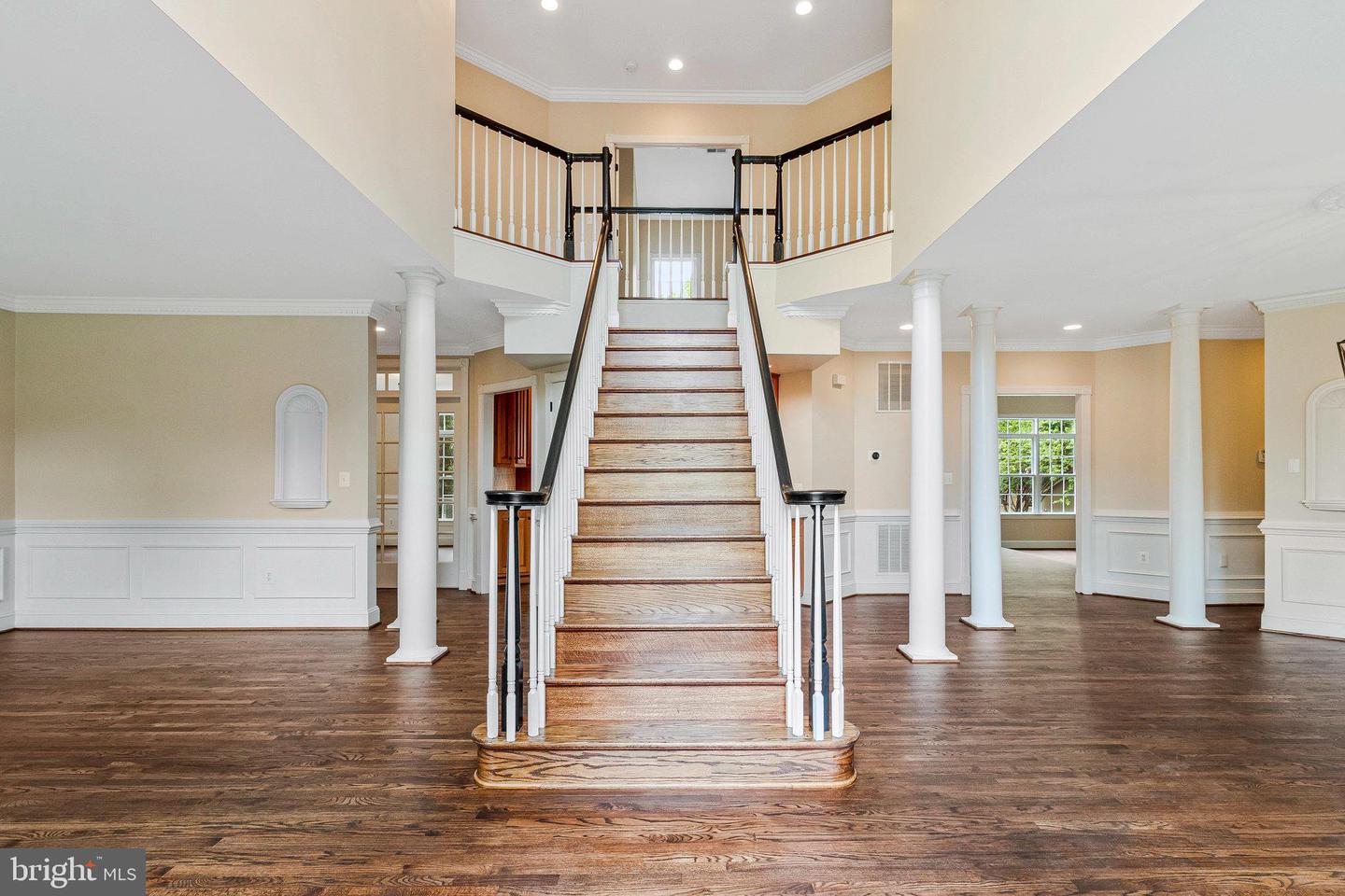 2504 SHERWOOD HALL LN, ALEXANDRIA, Virginia 22306, 5 Bedrooms Bedrooms, ,4 BathroomsBathrooms,Residential,For sale,2504 SHERWOOD HALL LN,VAFX2230476 MLS # VAFX2230476