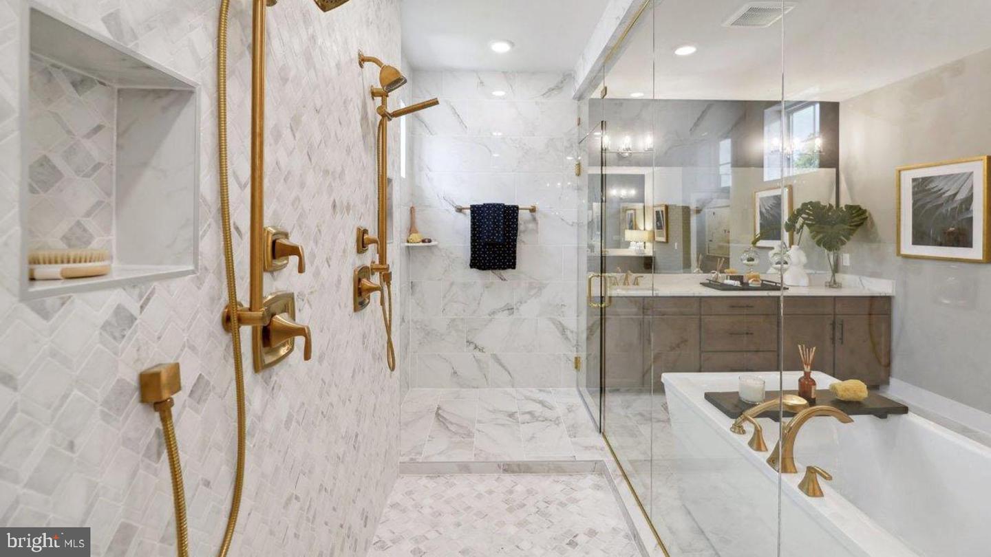 8264 COLLING MANOR CT, ALEXANDRIA, Virginia 22308, 6 Bedrooms Bedrooms, ,6 BathroomsBathrooms,Residential,For sale,8264 COLLING MANOR CT,VAFX2234956 MLS # VAFX2234956