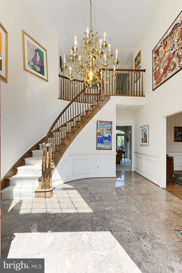 13310 COMPTON RD, CLIFTON, Virginia 20124, 5 Bedrooms Bedrooms, ,4 BathroomsBathrooms,Residential,For sale,13310 COMPTON RD,VAFX2235948 MLS # VAFX2235948