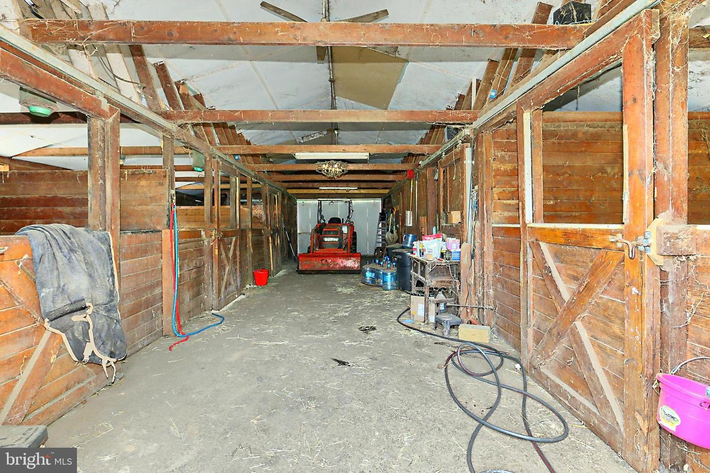 13310 COMPTON RD, CLIFTON, Virginia 20124, 5 Bedrooms Bedrooms, ,4 BathroomsBathrooms,Residential,For sale,13310 COMPTON RD,VAFX2235948 MLS # VAFX2235948