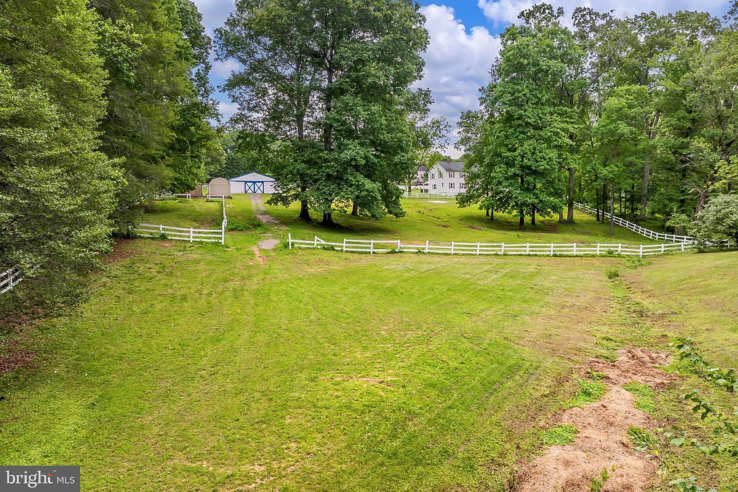 13310 COMPTON RD, CLIFTON, Virginia 20124, 5 Bedrooms Bedrooms, ,4 BathroomsBathrooms,Residential,For sale,13310 COMPTON RD,VAFX2235948 MLS # VAFX2235948