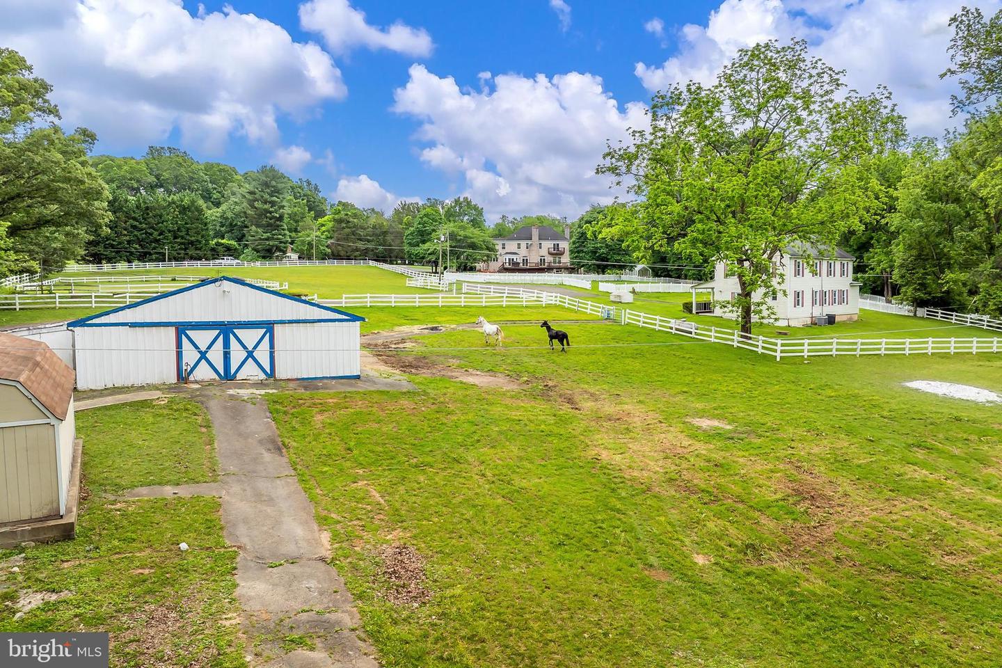 13310 COMPTON RD, CLIFTON, Virginia 20124, 5 Bedrooms Bedrooms, ,4 BathroomsBathrooms,Residential,For sale,13310 COMPTON RD,VAFX2235948 MLS # VAFX2235948