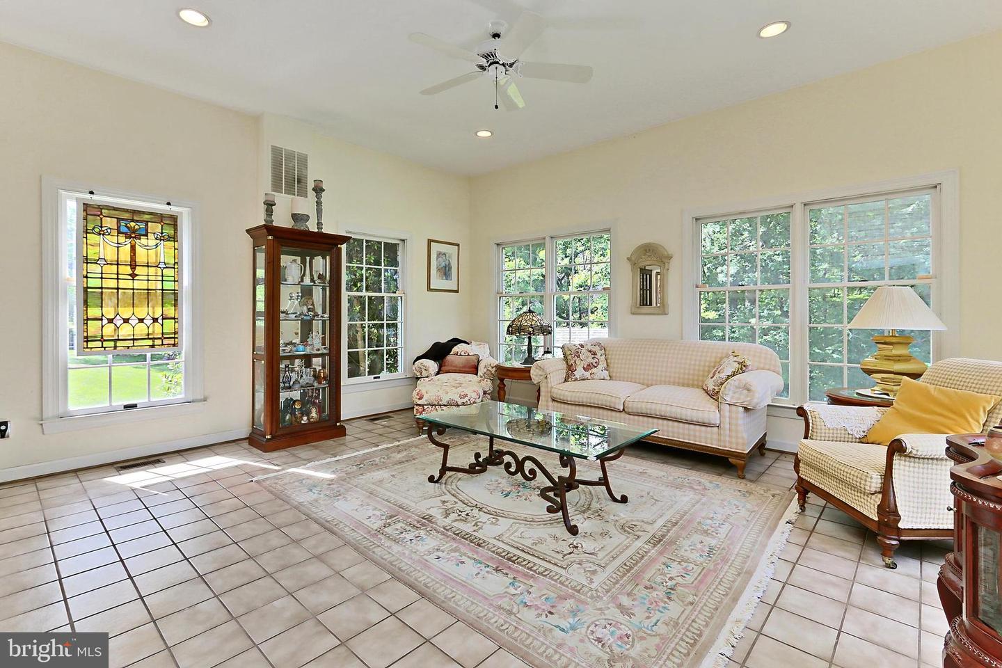 13310 COMPTON RD, CLIFTON, Virginia 20124, 5 Bedrooms Bedrooms, ,4 BathroomsBathrooms,Residential,For sale,13310 COMPTON RD,VAFX2235948 MLS # VAFX2235948