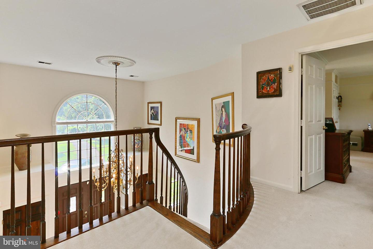 13310 COMPTON RD, CLIFTON, Virginia 20124, 5 Bedrooms Bedrooms, ,4 BathroomsBathrooms,Residential,For sale,13310 COMPTON RD,VAFX2235948 MLS # VAFX2235948