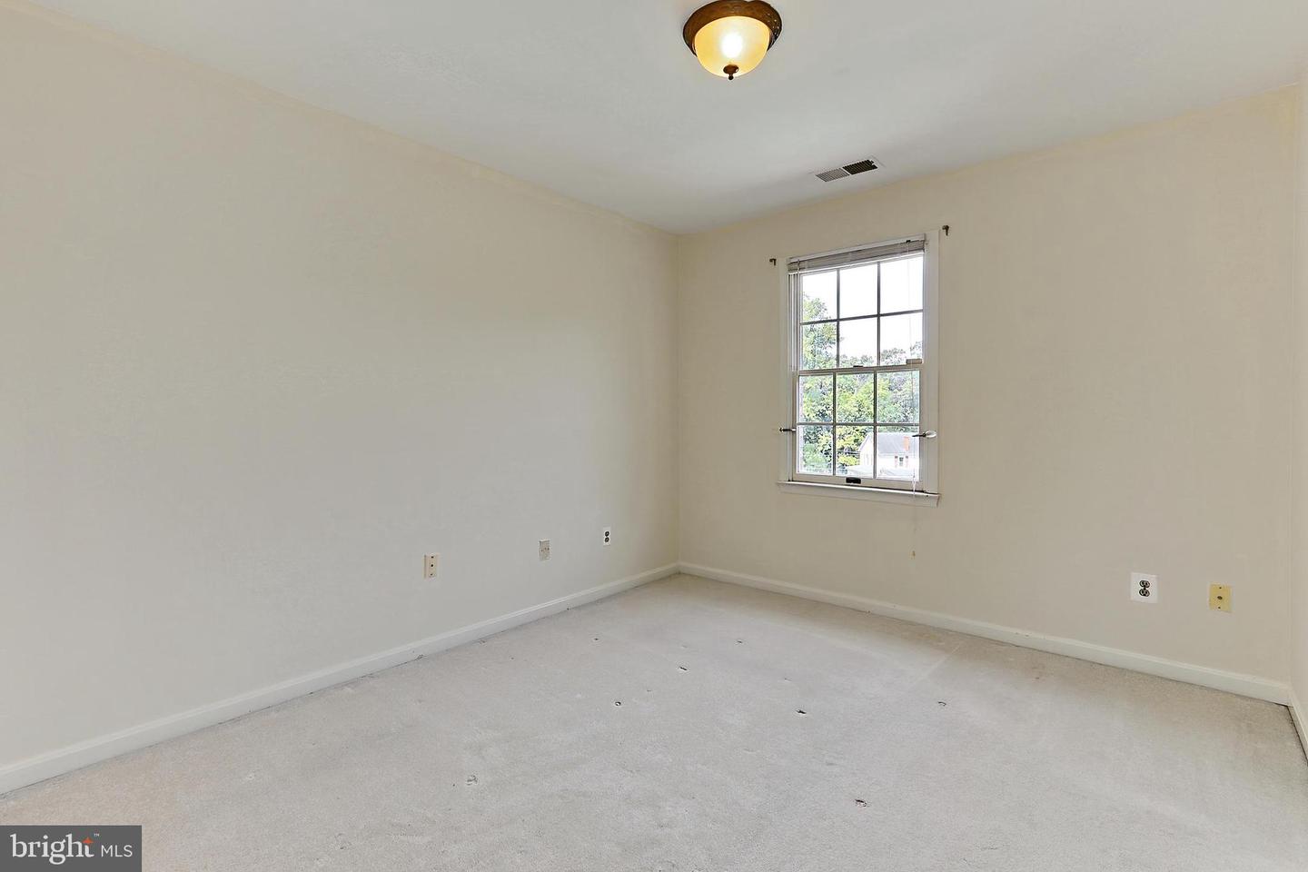 13310 COMPTON RD, CLIFTON, Virginia 20124, 5 Bedrooms Bedrooms, ,4 BathroomsBathrooms,Residential,For sale,13310 COMPTON RD,VAFX2235948 MLS # VAFX2235948