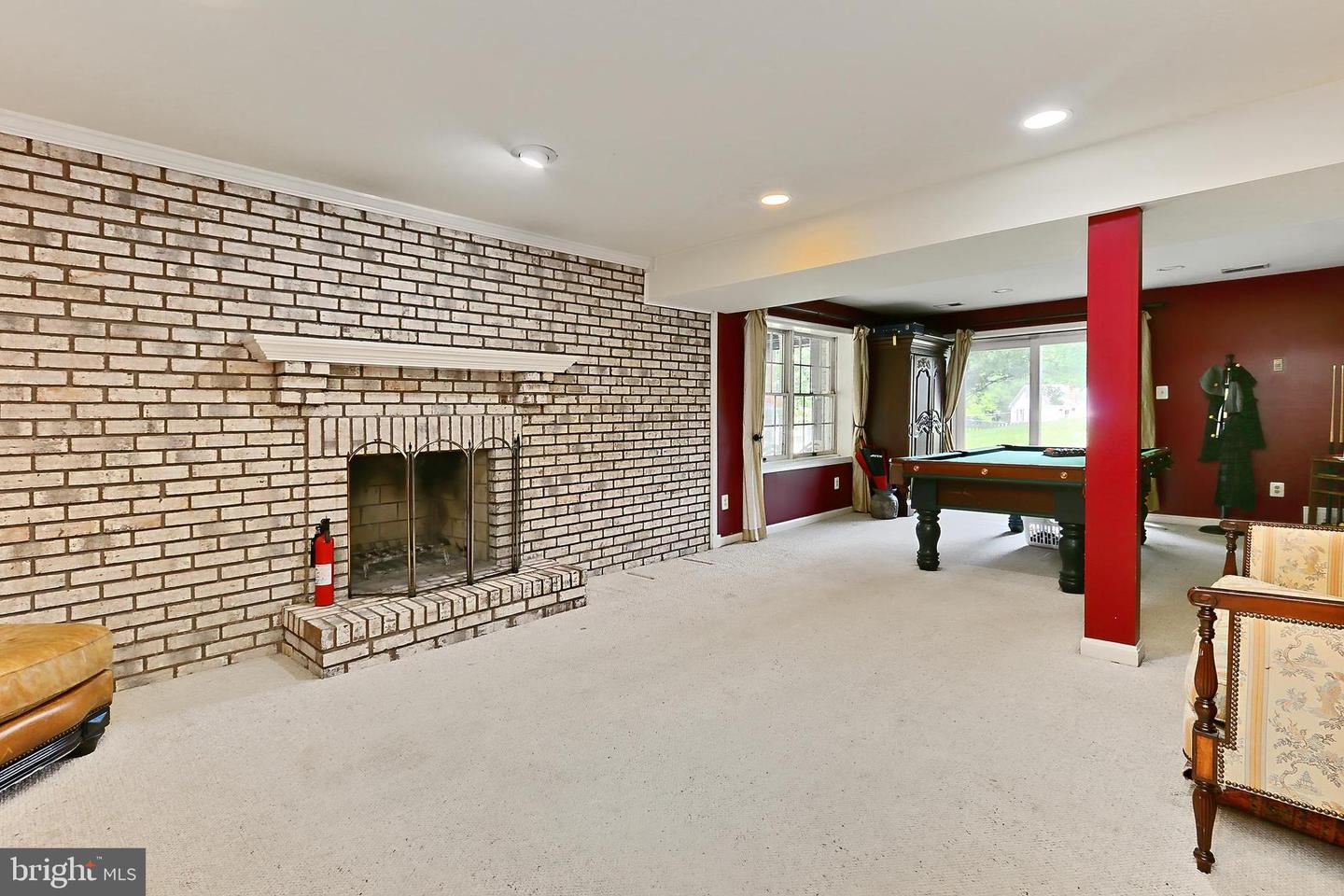 13310 COMPTON RD, CLIFTON, Virginia 20124, 5 Bedrooms Bedrooms, ,4 BathroomsBathrooms,Residential,For sale,13310 COMPTON RD,VAFX2235948 MLS # VAFX2235948